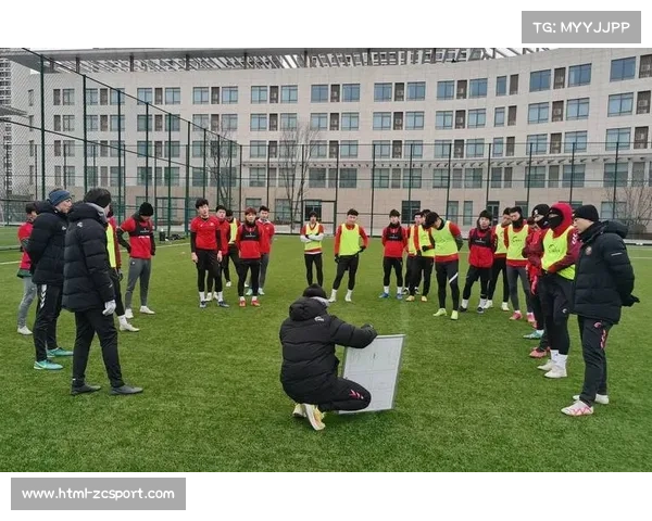 大连英博球员携手环保倡议 共筑绿色体育社会责任实践