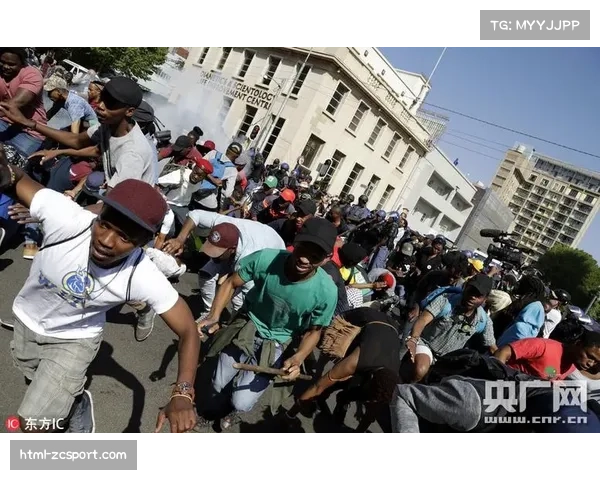 曼市双雄夺冠游行路线公布，警方将部署额外警力